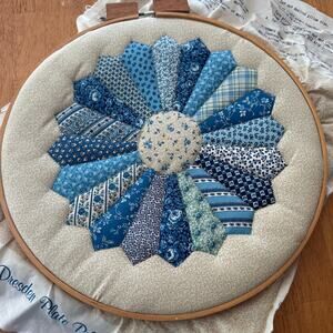 Cranston Cheater Dresden Plate Pillow Blue Quilted Circle Hoop Frame 14" Country